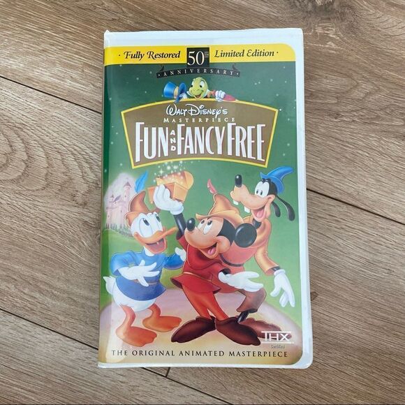 Fun and Fancy Free: 50th Anniversary Walt Disney's Masterpiece - Picture 1 of 5